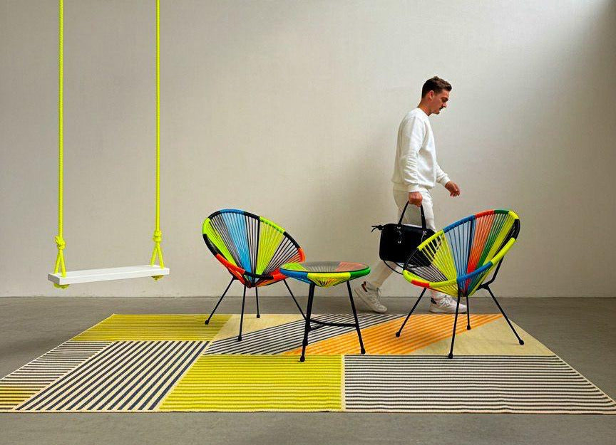 SET DUE POLTRONE E TAVOLINO